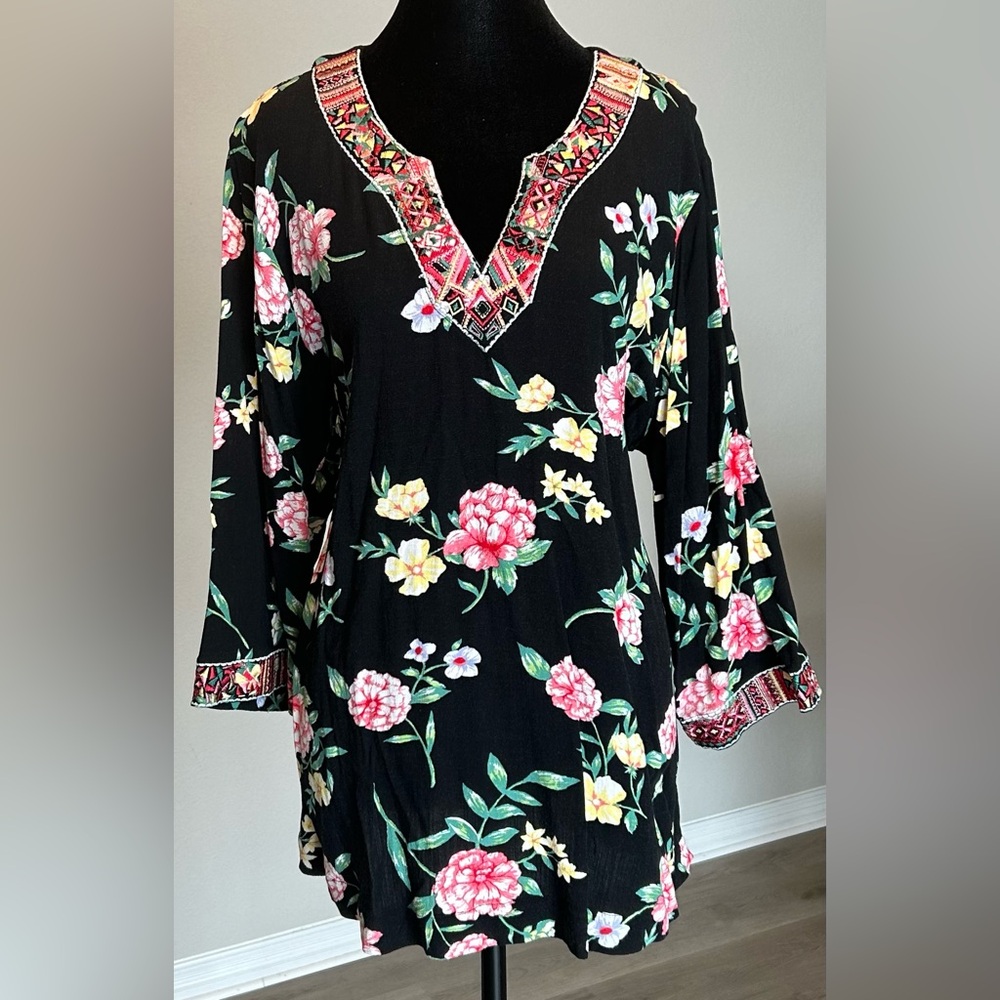 Belle By Kim Gravel Cottagecore Black Floral Embroidered Boho Tunic Whimsygoth L